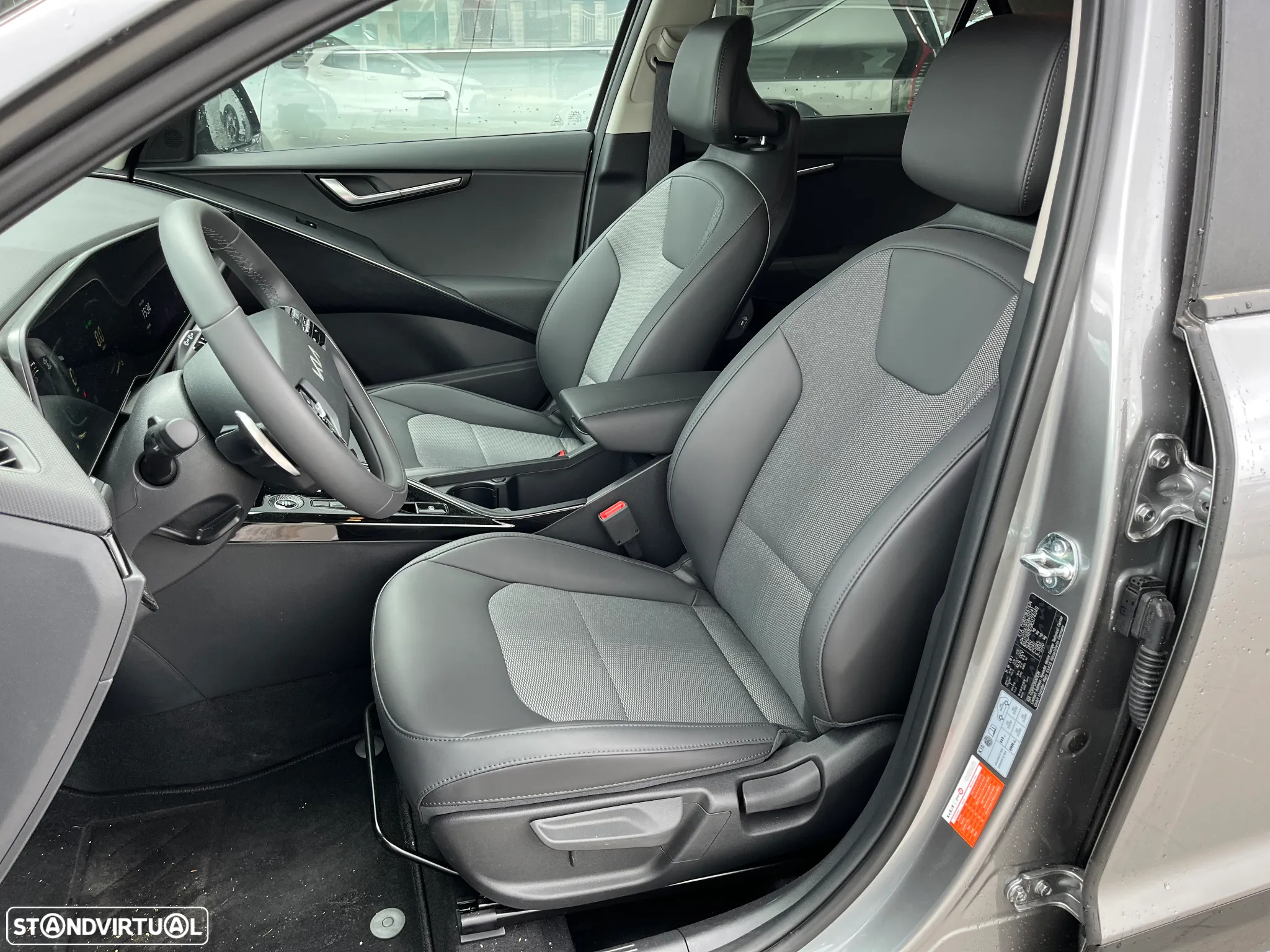 Kia Niro 1.6 GDi HEV Tech - 6