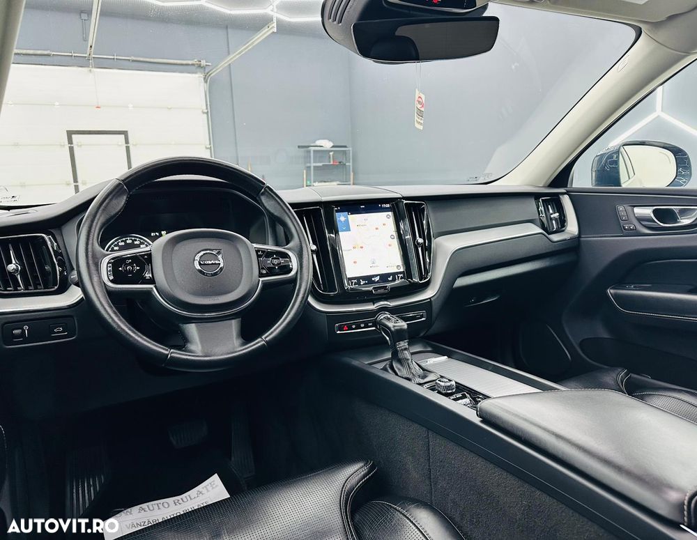 Volvo XC 60 D5 AWD Geartronic Inscription - 22