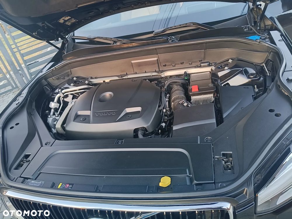 Volvo XC 90 T6 AWD Momentum 7os - 12