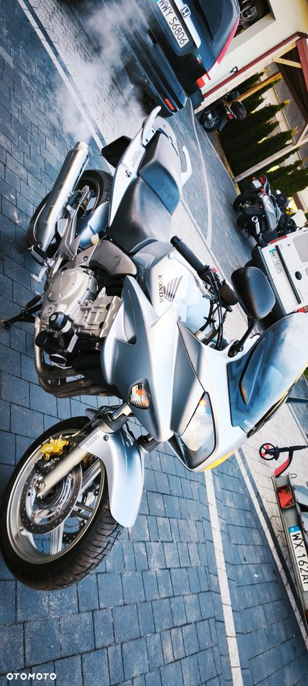 Honda CBF - 14