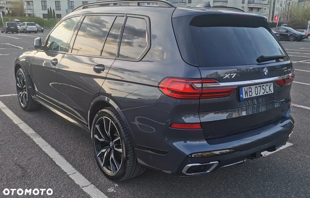 BMW X7 M50i sport - 5