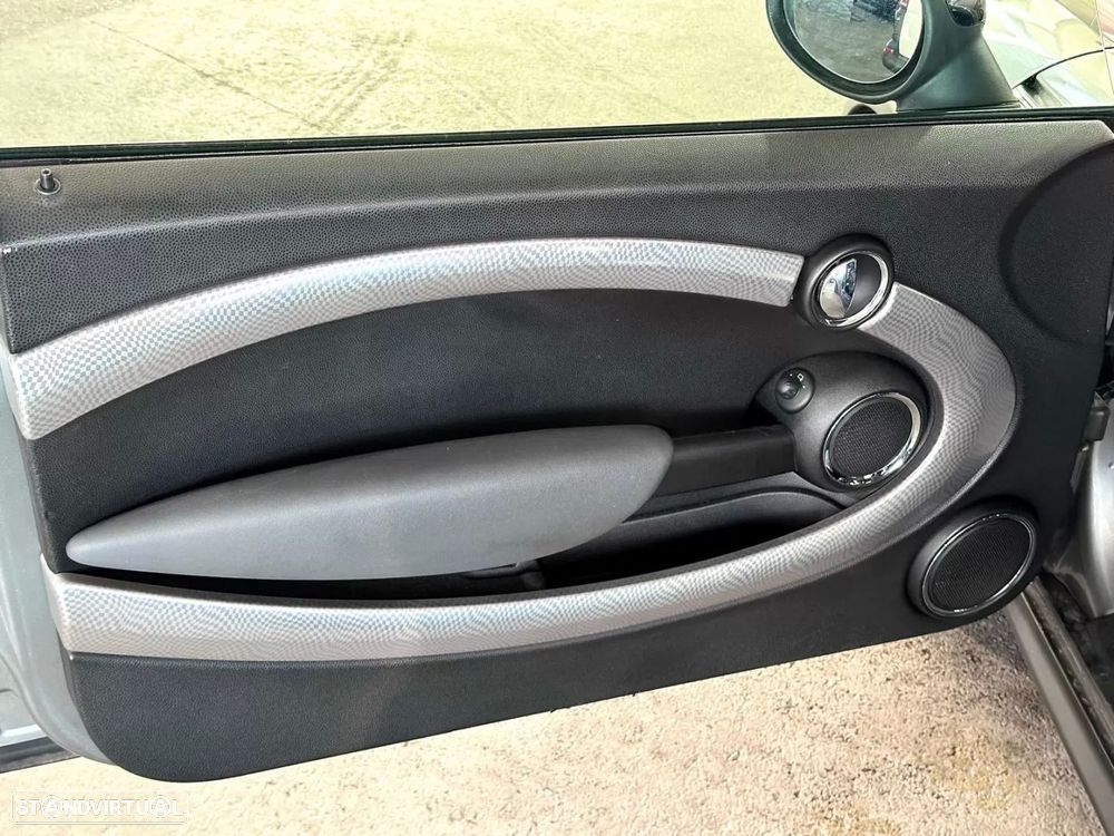 MINI 3 Portas Cooper S - 10