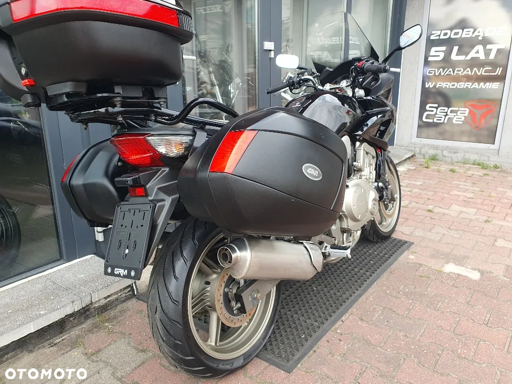 Honda CBF - 17