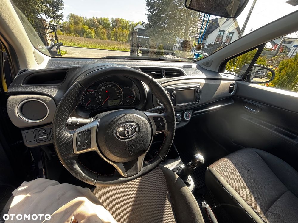 Toyota Yaris 1.33 VVT-i Comfort - 4