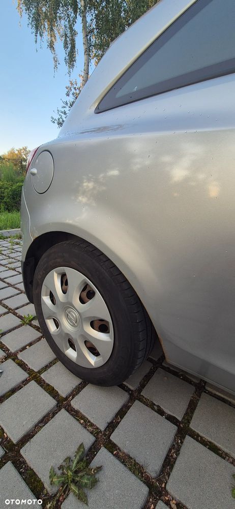 Opel Corsa 1.2 16V Cosmo - 7