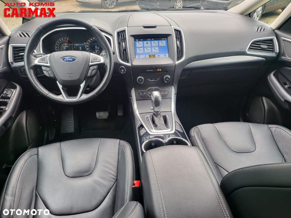Ford S-Max - 25