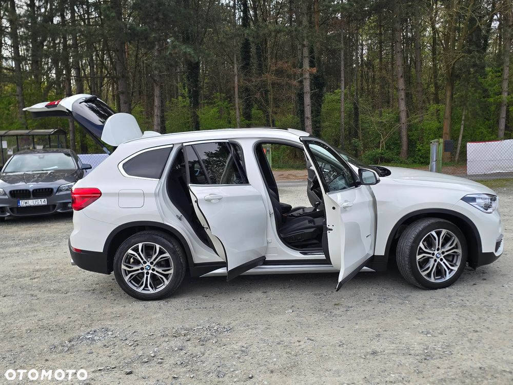 BMW X1 xDrive25i xLine - 18