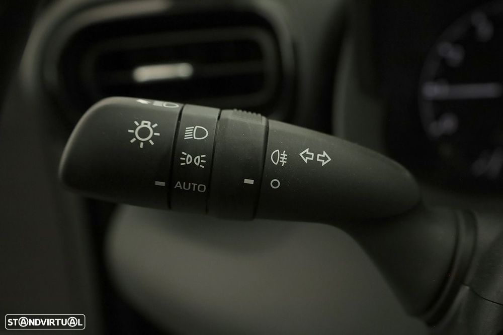 Toyota Yaris 1.0 VVT-i Comfort Plus - 16
