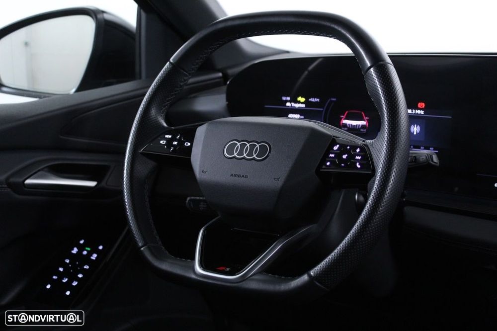 Audi Q6 e-tron 55 quattro 100 kWh - 17