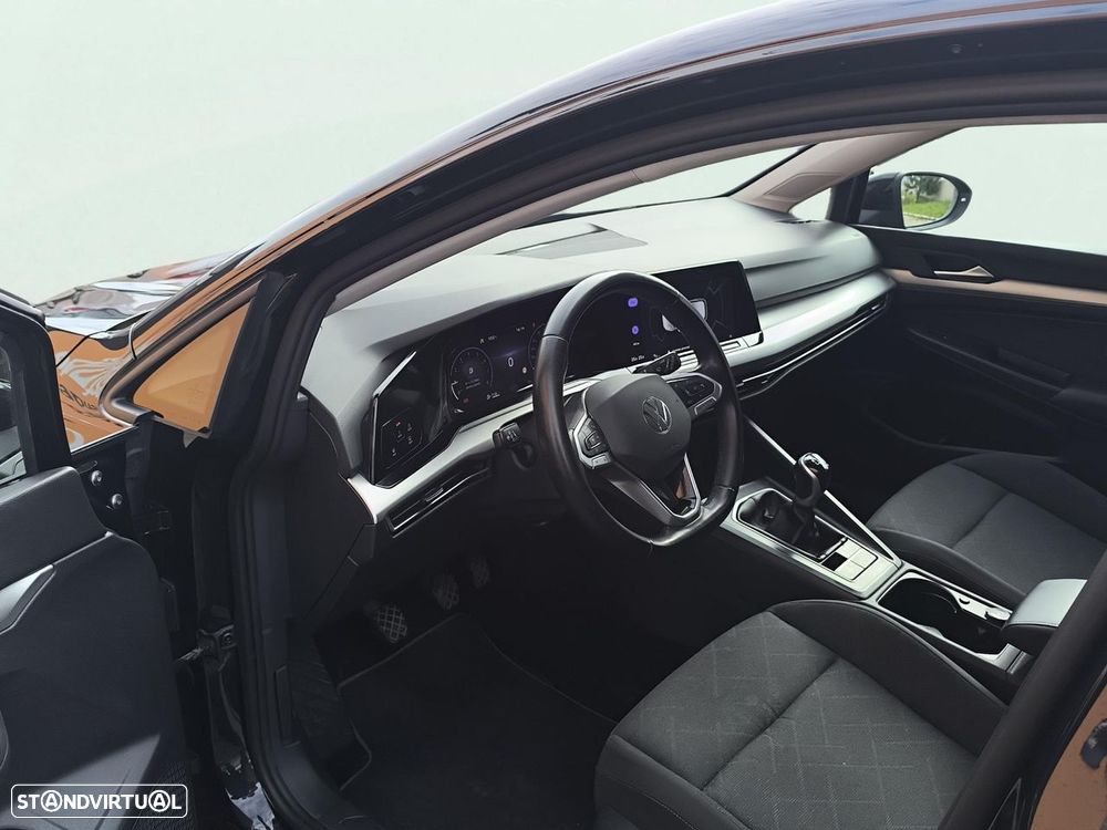 VW Golf 1.0 TSI Life - 10