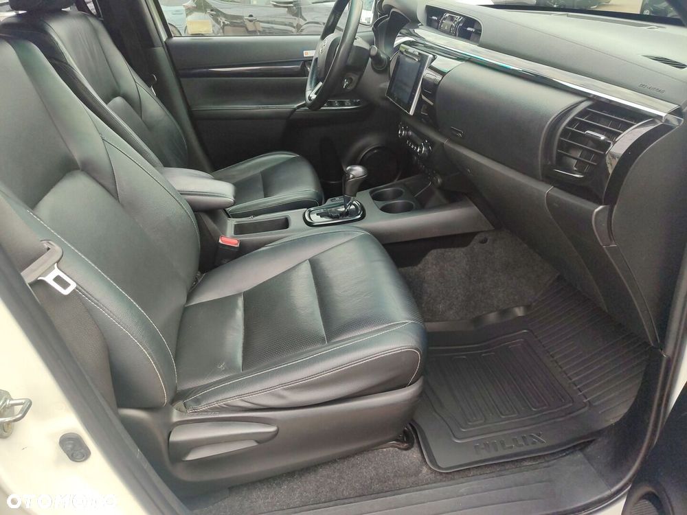 Toyota Hilux 2.4 D-4D Double Cab Dakar 4x4 - 10