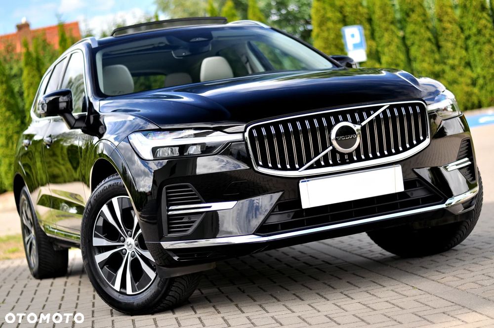 Volvo XC 60 T6 Plug-In Hybrid AWD Core - 2