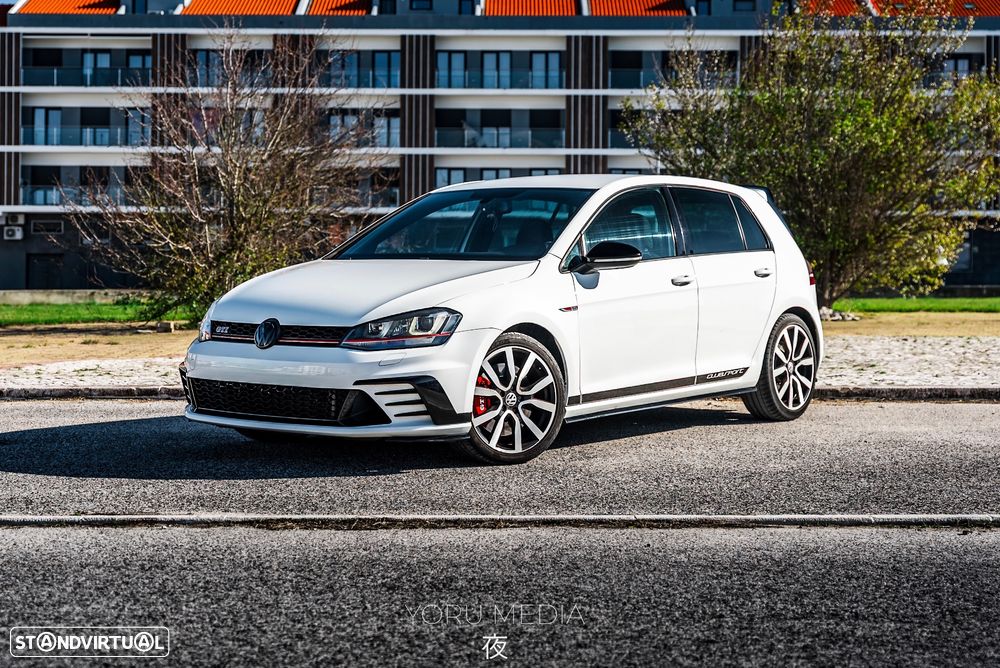 VW Golf GTI Clubsport DSG - 2