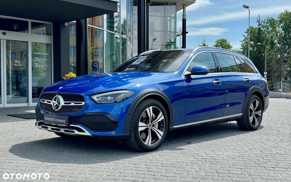 Mercedes-Benz Klasa C 200 mHEV 4-Matic All-Terrain Avantgarde - 7