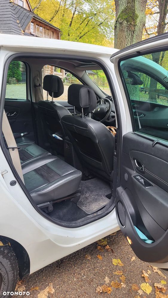 Renault Scenic dCi 160 Bose Edition - 3