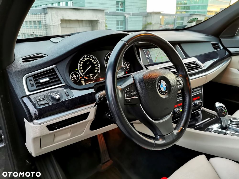 BMW 5GT 530d - 18