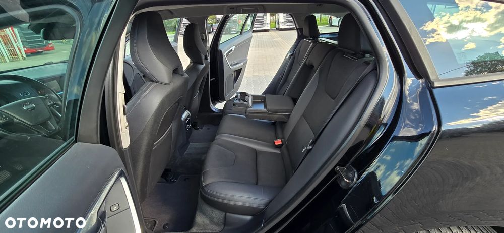 Volvo V60 D4 Geartronic Edition Pro - 9