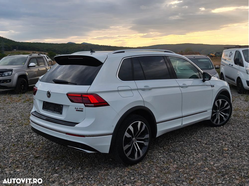 Volkswagen Tiguan - 14