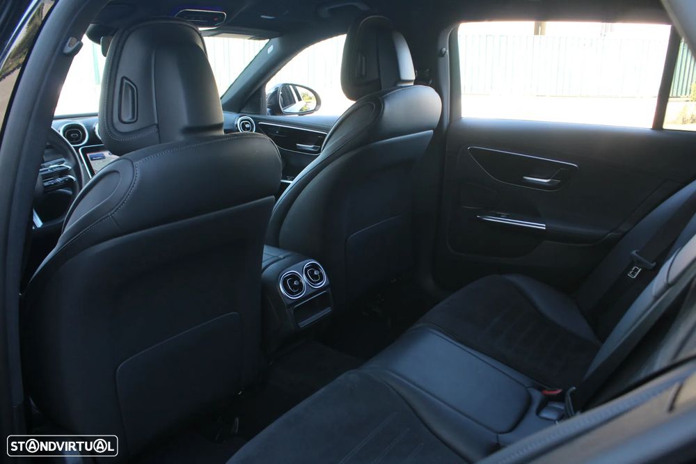 Mercedes-Benz C 300 de T 9G-TRONIC AMG Line - 34