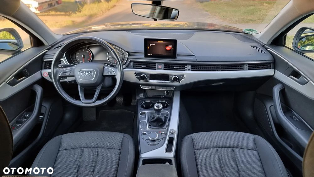 Audi A4 Avant 2.0 TFSI ultra - 22