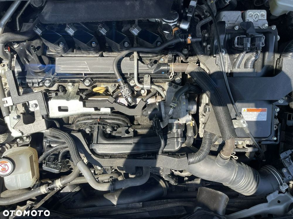Toyota Corolla 2.0 Hybrid GR Sport - 17