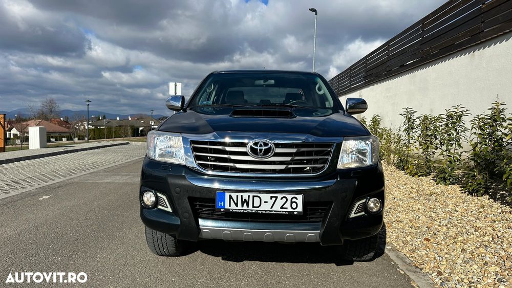 Toyota Hilux - 9
