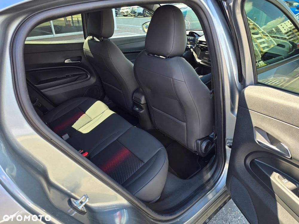 Alfa Romeo Junior 1.2 mHEV Ibrida Speciale eDCT - 13