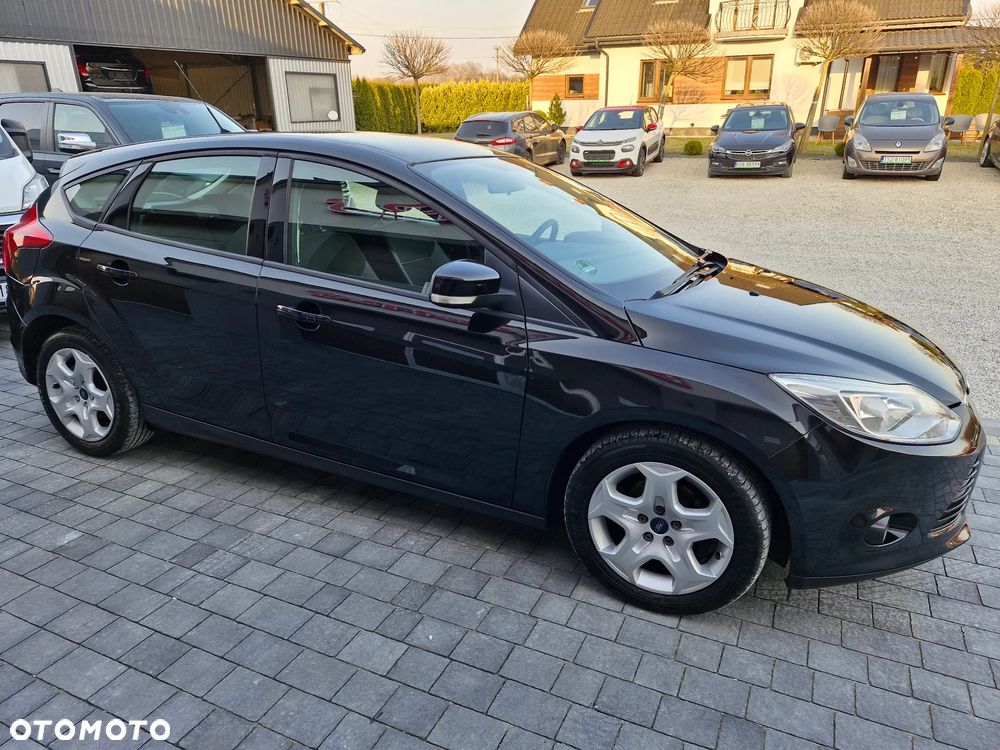 Ford Focus - 11