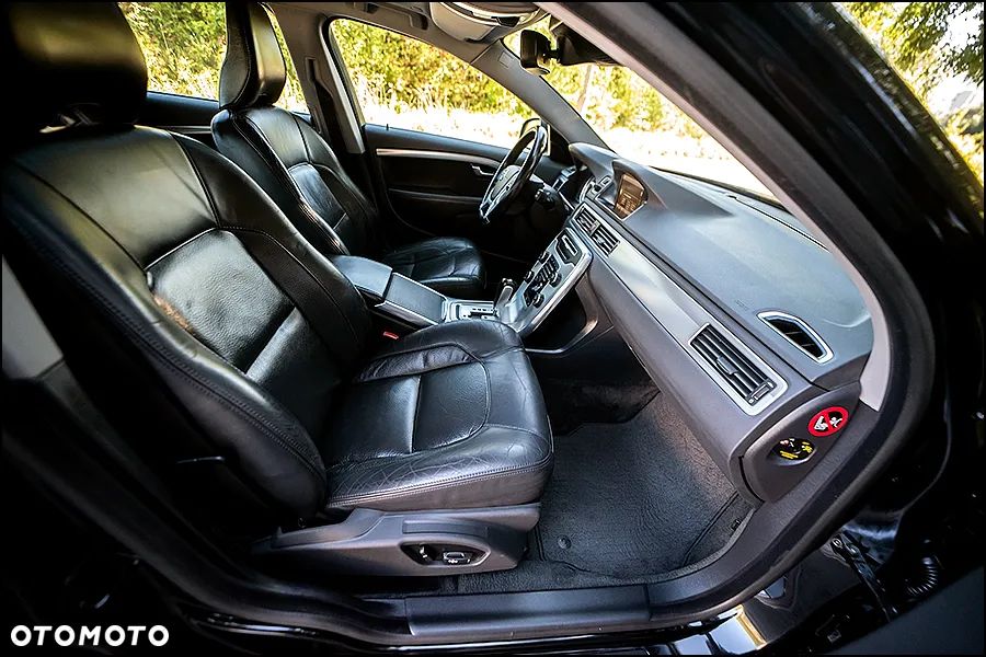 Volvo V70 - 37