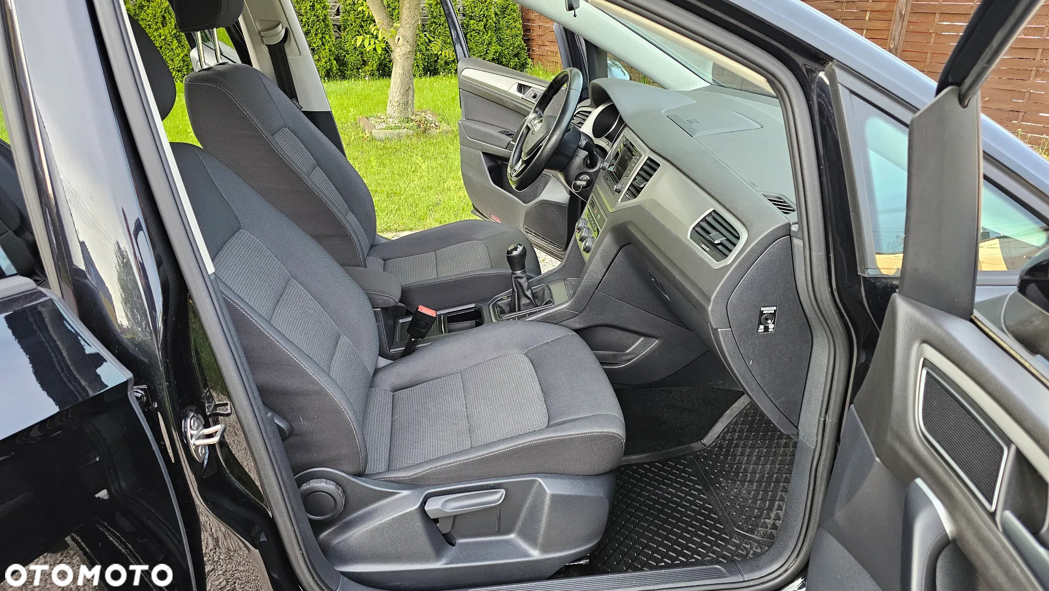 Volkswagen Golf Sportsvan 1.6 TDI BlueMotion Comfortline - 9