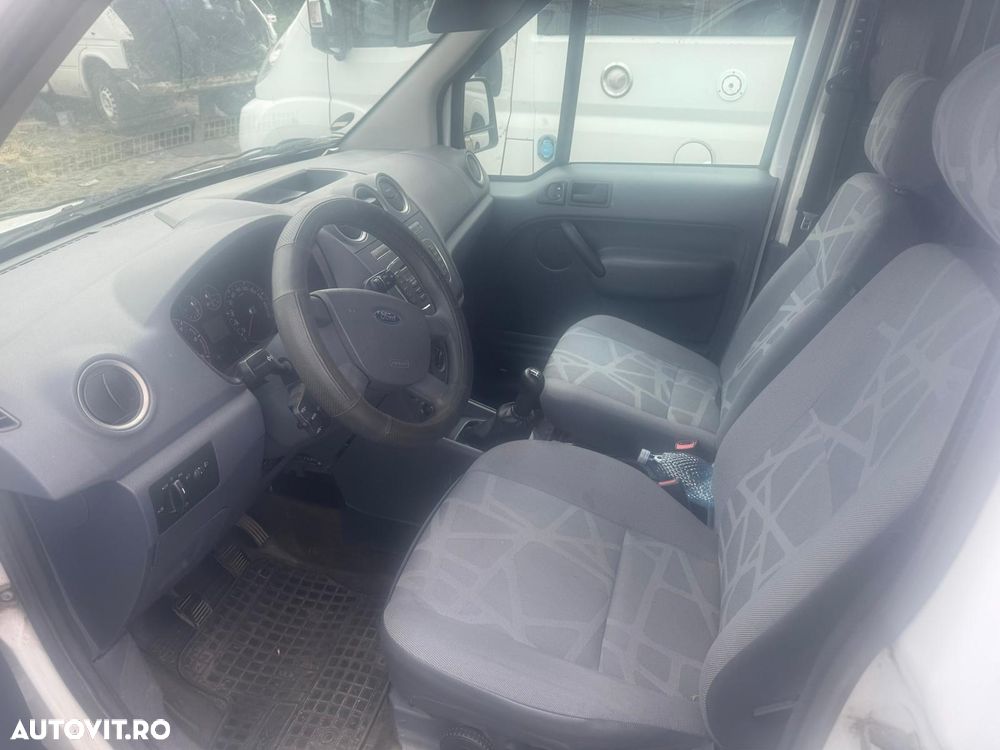 Mercedes-Benz Sprinter - 17