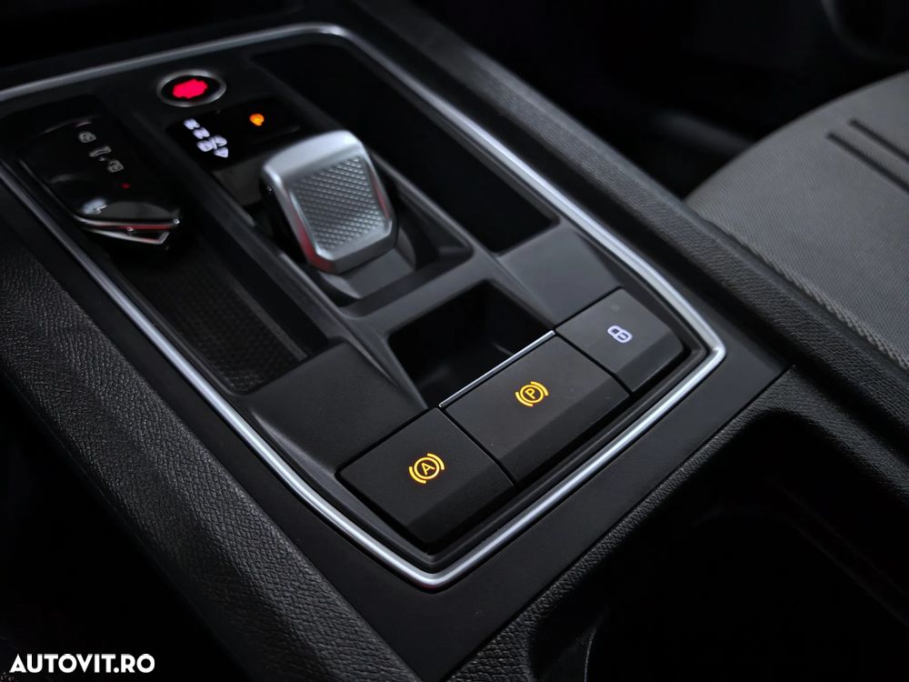 Seat Leon 2.0 TDI DSG Style - 21