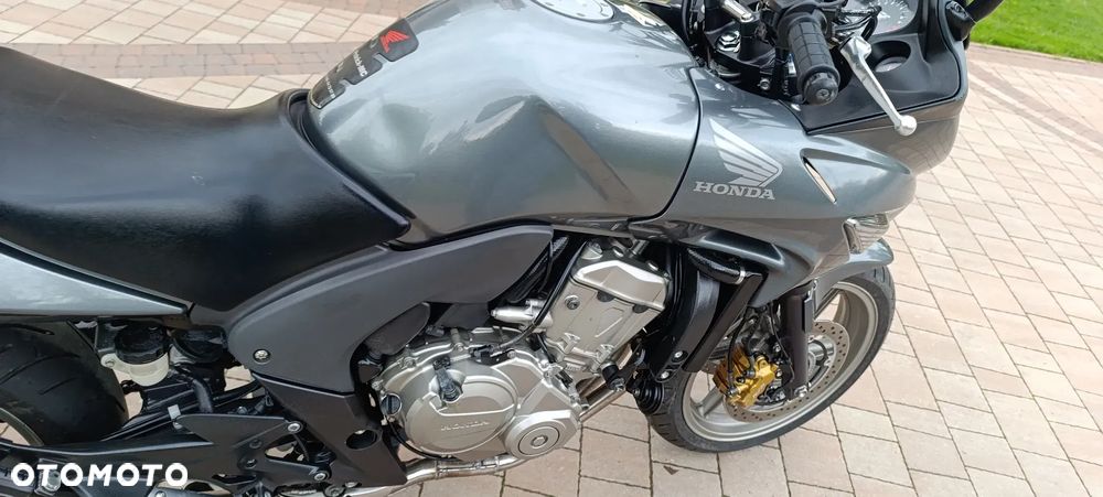 Honda CBF - 19