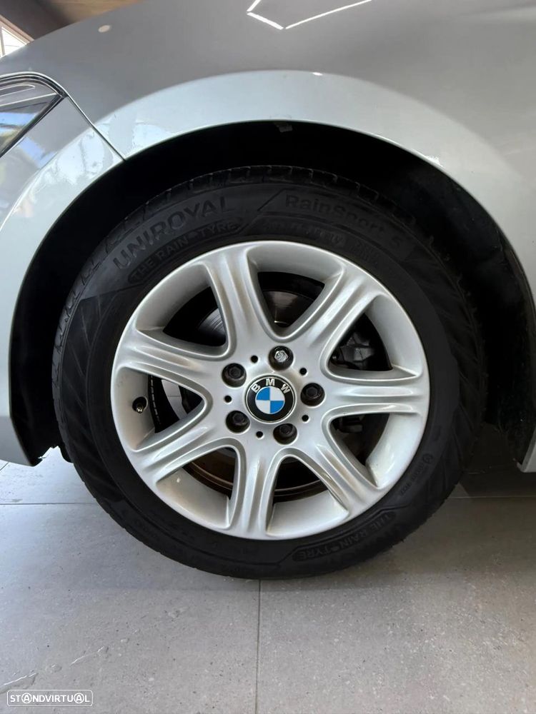 BMW 116 d EDynamics Line Sport - 12