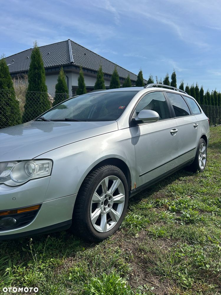 Volkswagen Passat 2.0 TDI Comfortline DSG - 3