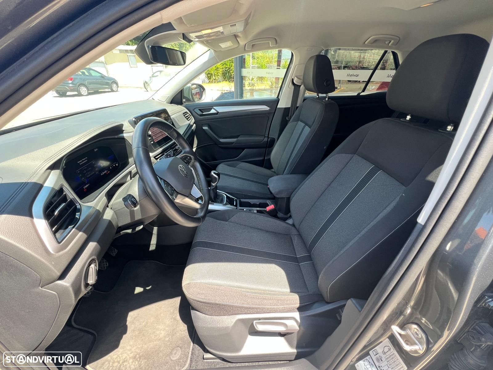 VW T-Roc 1.0 TSI - 6