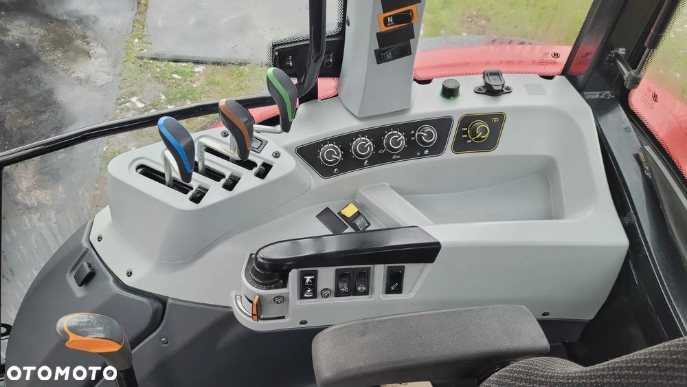 Valtra A105 Hi-Crop - 11