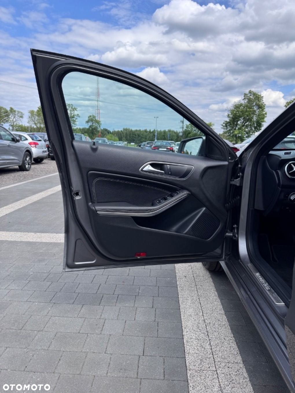 Mercedes-Benz Klasa A 180 CDI 7G-DCT AMG Line - 19