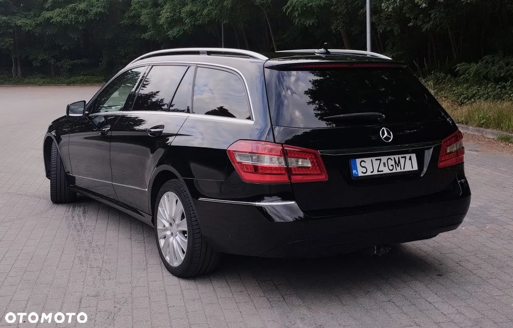 Mercedes-Benz Klasa E 250 CDI 4-Matic Elegance - 20