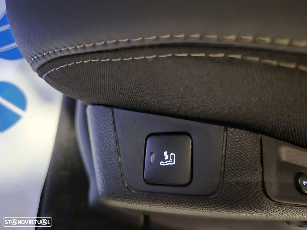 Peugeot 3008 1.5 BlueHDi Allure Baixo Consumo EAT8 - 19