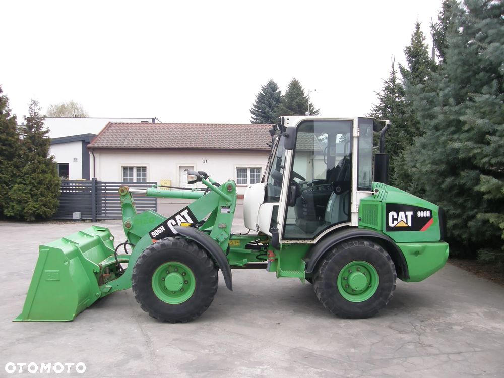 Caterpillar 906H 2009 łyżka widły ładowarka z Niemiec - 14