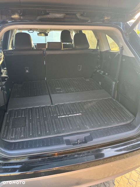 Toyota Highlander 2.5 Hybrid Executive - 20