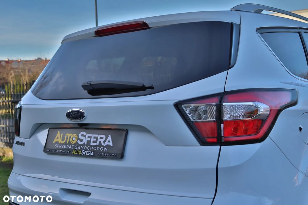 Ford Kuga 2.0 TDCi 2x4 Business Edition - 11