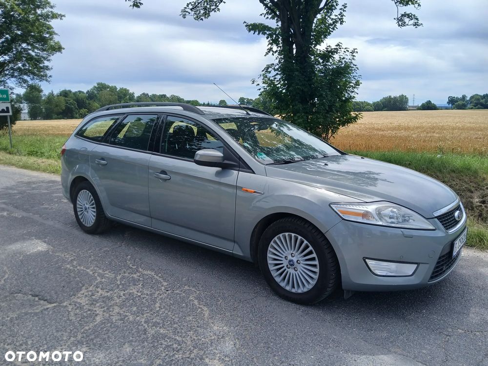 Ford Mondeo 2.5 Titanium - 13