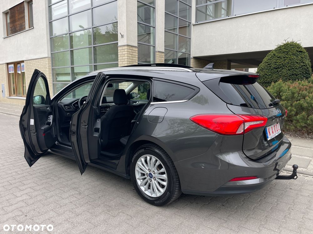 Ford Focus - 16