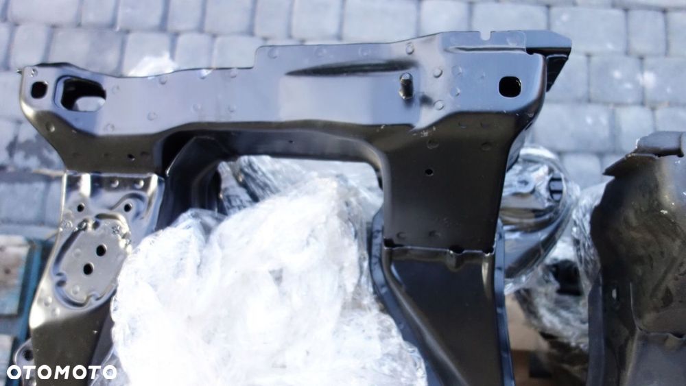 BELKA PRZEDNIEGO ZAWIESZENIA MERCEDES W210 - 3