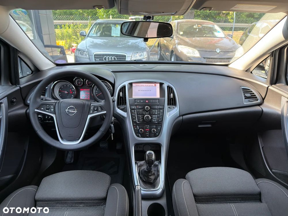 Opel Astra 1.4 T Cosmo - 7