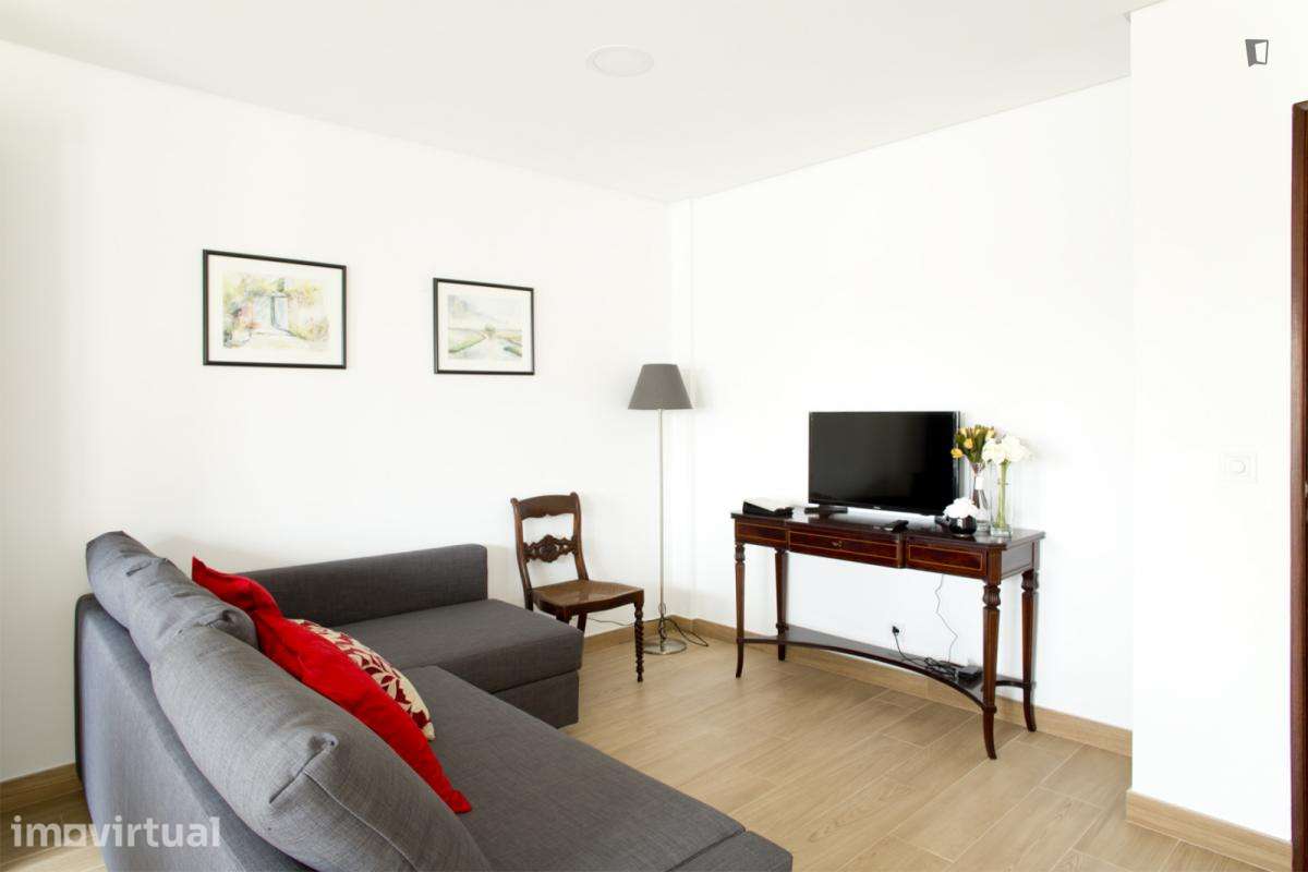 Apartamento com 1 quartos - localizado em Lumiar Lisbon - Grande imagem: 4/13