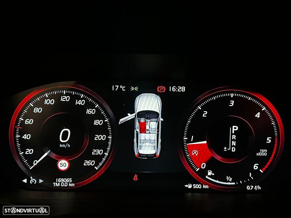 Volvo XC 60 2.0 D4 Momentum AWD Geartronic - 22