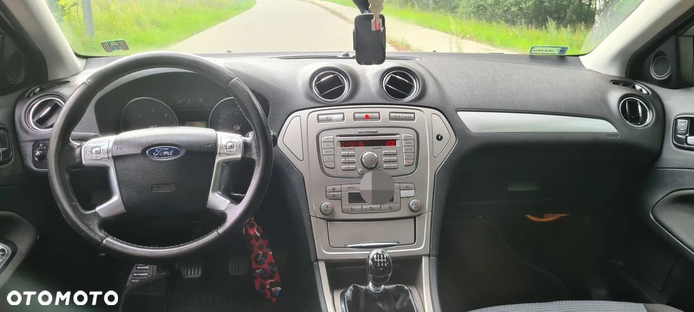 Ford Mondeo 1.8 TDCi Ghia - 7